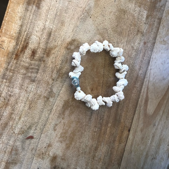 Jewelry - Sea shell bracelet